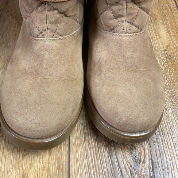 G by Guess Babez Ugg Style Boots 8.5 - Picture 13 of 13